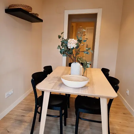 15a02 Precioso Apto En Pleno Puerto De Apartamento Llanes